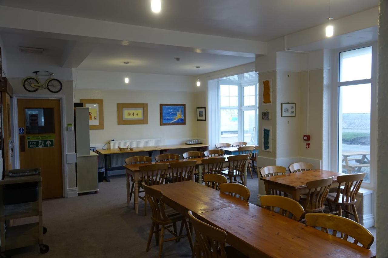 Yha Borth Hostel Exterior photo